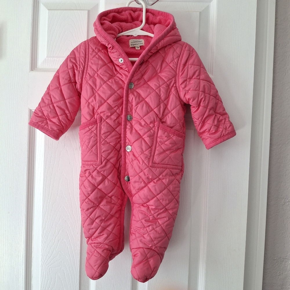 Leveret Baby pink hooded with feet quilted snowsuit bunting coat sz 6 Mo France